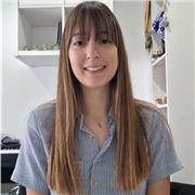 Soy una estudiante de derecho con grandes habilidades con los niños,adoro jugar con ellos y ver como mejorando sus habilidades.